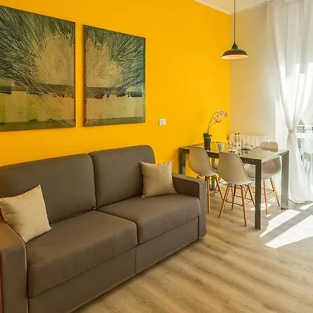 Hintown De Angeli Milan